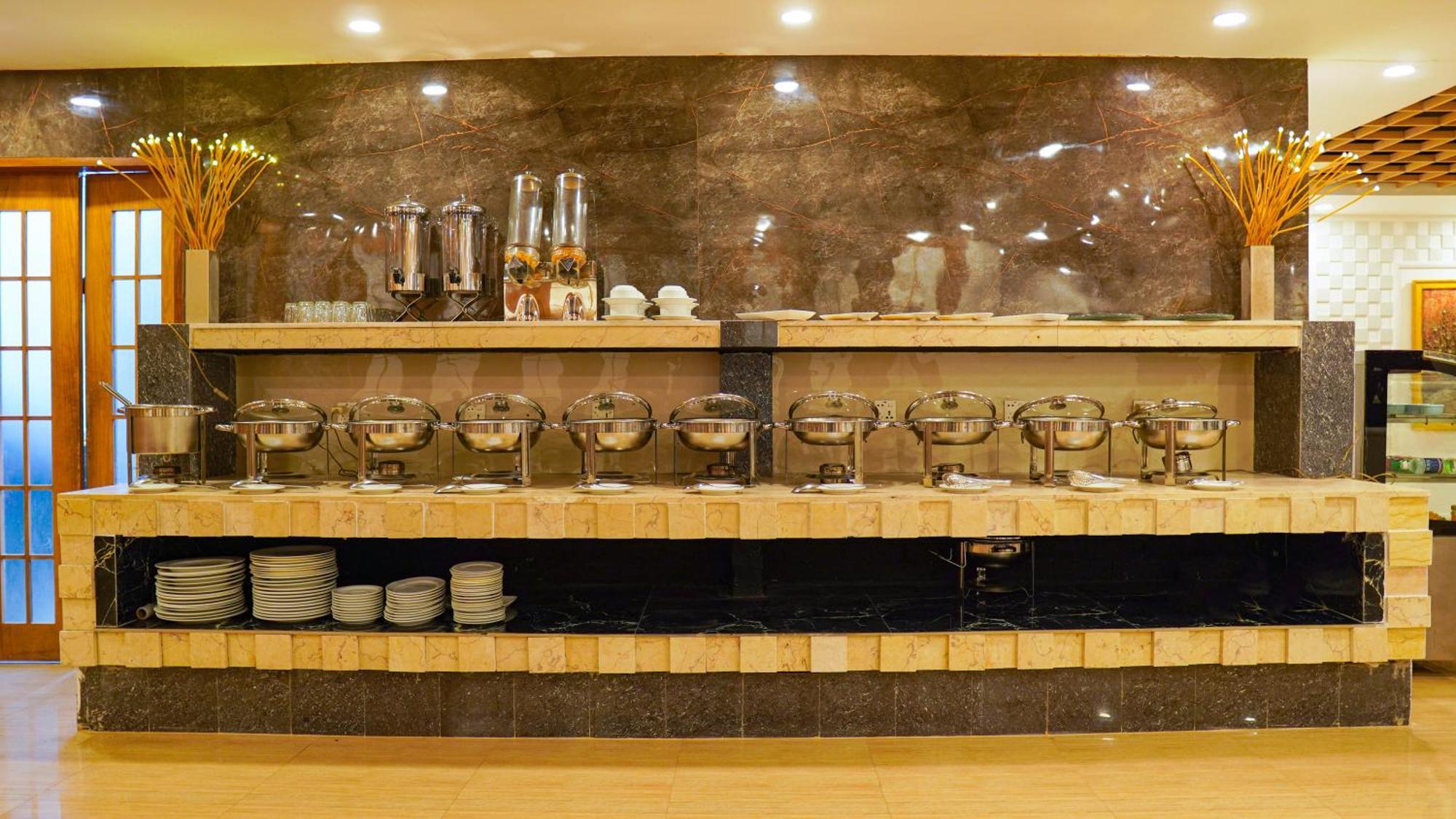 Grand Vistana Hotel Dhaka Exterior photo