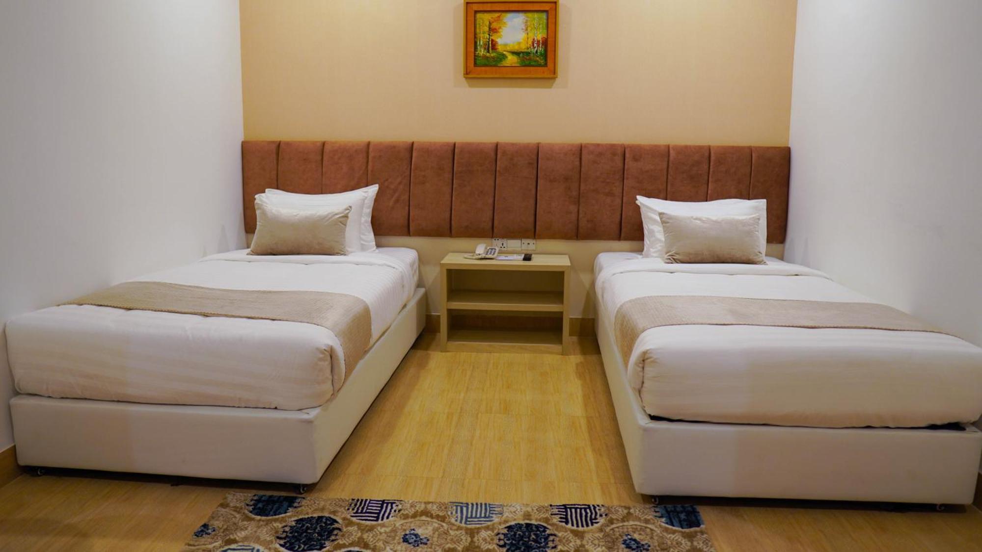 Grand Vistana Hotel Dhaka Exterior photo